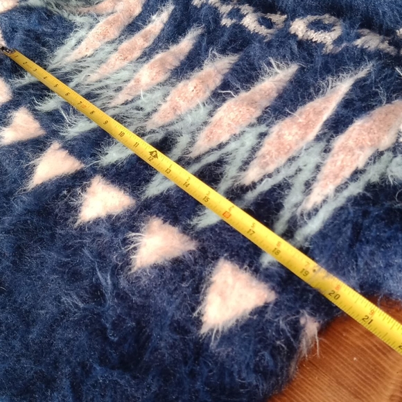 Lauren Conrad fuzzy sweater - Picture 7 of 10